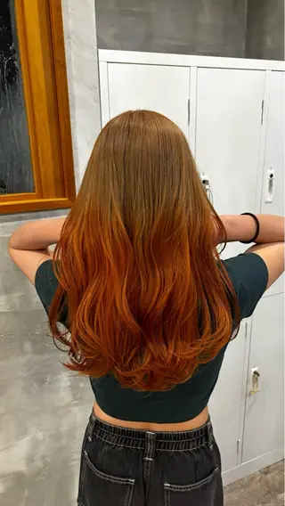 ロング ﾔﾏｼﾀ ﾘﾘのヘアスタイル