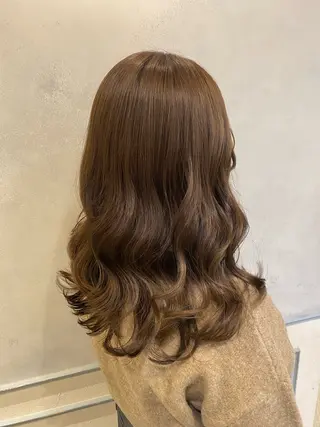 セミロング カラー 池西 佳穂のヘアスタイル
