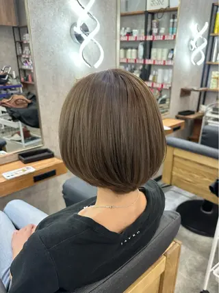 ショート MOURI CHISATOのヘアスタイル
