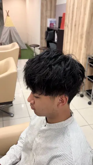 メンズ あかね メンズカットのヘアスタイル