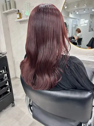 セミロング 🌸インナーカラー 🌸藤井春華のヘアスタイル