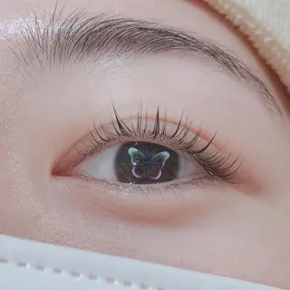 マツエク・マツパ 曲がる縮毛矯正 LIBER 　岩名のヘアスタイル