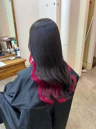 ロング 店長🩷艶カラー 🧡💛リサ🫧のヘアスタイル