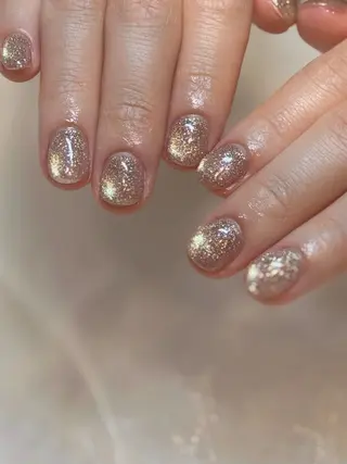 ネイル nailsalon moe.所属・yume 大人ガーリーネイルのネイルデザイン