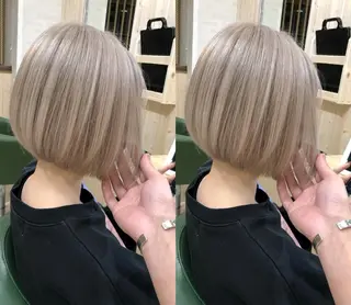 ショート 韓国レイヤー外国人風 透明感カラー髪質改善のヘアスタイル