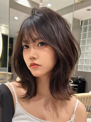 ロング カラー 🥇KEN /レイヤー/艶カラーのヘアスタイル