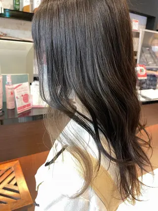 セミロング カラー Kamie みかじりのヘアスタイル