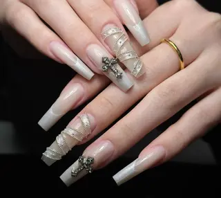 ネイル エリ🫧 nail池袋東口のネイルデザイン