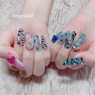 ネイル オーナーネイリスト MAKIのネイルデザイン