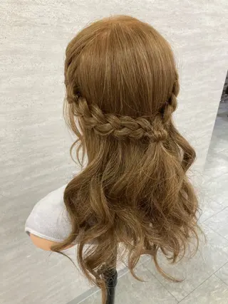 ヘアアレンジ 杉山 理紗のヘアスタイル