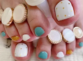 ネイル nail salon Berry所属・前田 りかのネイルデザイン