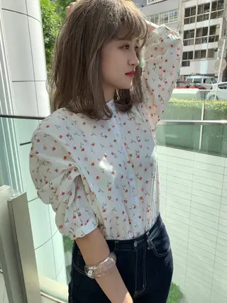 ミディアム カラー Lolonois梅田 スタッフのヘアスタイル