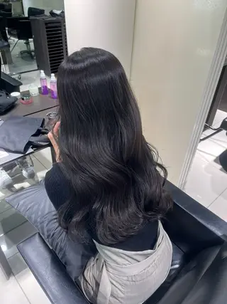 ロング カラー レイヤー×艶髪🤎. 𝜗𝜚hitomiのヘアスタイル