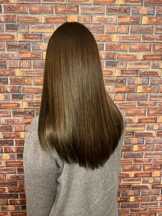 ロング RAYGLOW by HEADLIGHT ひたちなか店所属・ナチュラル/ボブ/ レイヤー/後藤健吾のヘアスタイル