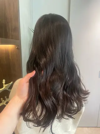 ロング Toiro 新宿所属・新宿/新宿三丁目 yuinaのヘアスタイル