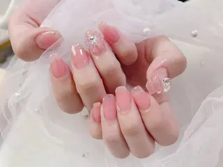 ネイル ネイルサロンエクラ 🫧Shizukaのネイルデザイン