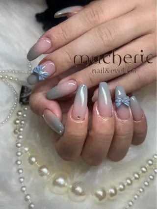 セミロング マシェリ 梅田のネイルデザイン