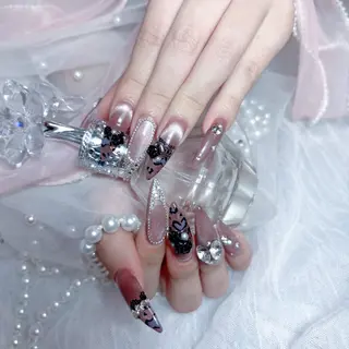 ネイル Yudia🩵 Yuiのネイルデザイン