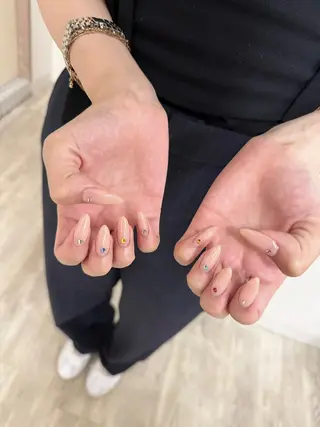 ネイル Mネイル 伏見店所属・Yuki Mネイル 伏見店のネイルデザイン