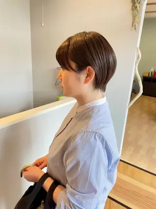 ショート カラー 神谷 涼のヘアスタイル