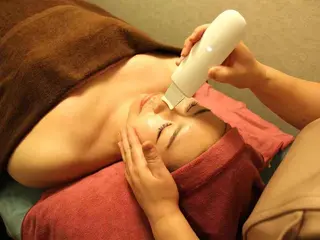 百合美容.美体サロン所属・横田 さゆりのエステ・リラクイメージ