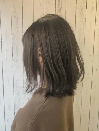 セミロング カラー 【ニュアンスカラー・ 髪質改善】スズキカナのヘアスタイル
