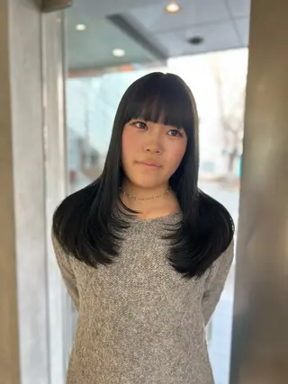 ミディアム 馬場 菜乃夏のヘアスタイル