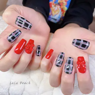 ネイル LaLa Peach 福岡のマツエク・マツパデザイン