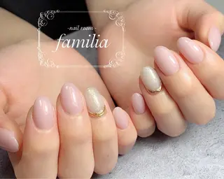 ネイル -nailroom- familiaのネイルデザイン