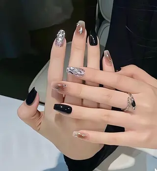 ネイル モナ& あきのネイルデザイン