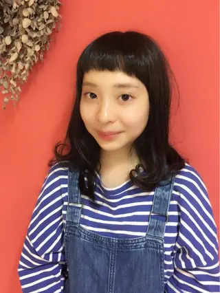 ロング パーマ 房野 亜佑美のヘアスタイル