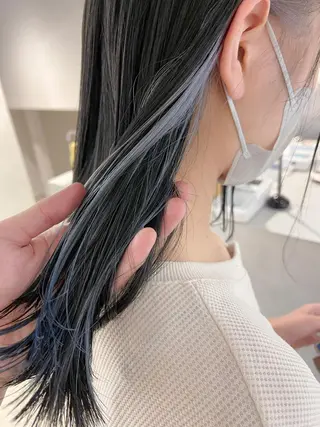 セミロング カラー 川本 裕🌿のヘアスタイル