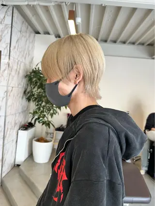 ショート カラー メンズ ハイトーン×似合わせ 🌱中川慎之介のヘアスタイル