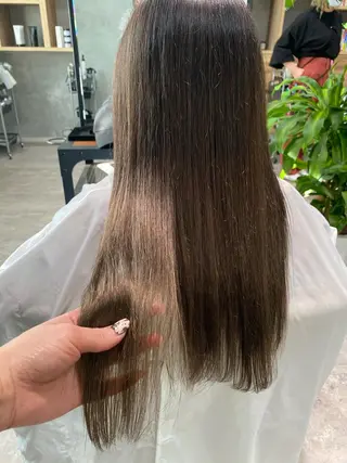 ロング カラー 大久保 優香のヘアスタイル