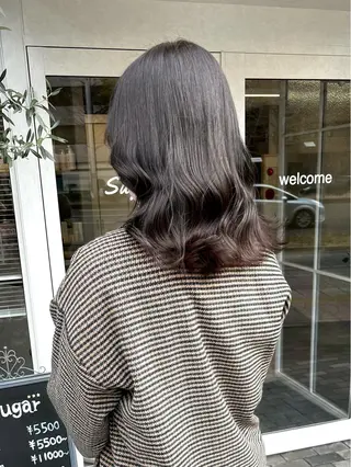 セミロング カラー charer eye salon所属・マブチ キサラのマツエク・マツパデザイン