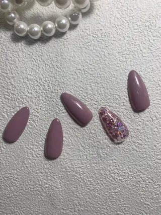 ネイル U·Mi nail salon所属・U·Mi 上野御徒町容のネイルデザイン