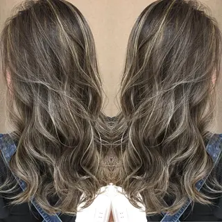 ロング カラー 井上 一平のヘアスタイル