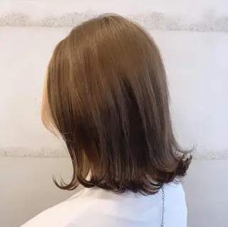 ショート 透明感/オリーブ/ グレージュ/YUKAのヘアスタイル