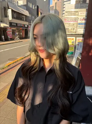 ロング 🩶レイヤー/盛れる 顔まわり🩶フウカのヘアスタイル