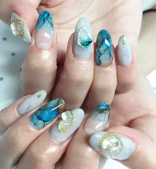 ネイル Up styleのネイルデザイン