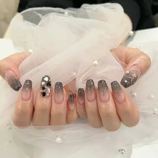 ネイル ＿WHITE+南海難波店所属・_WHITE+ 南海難波店のネイルデザイン