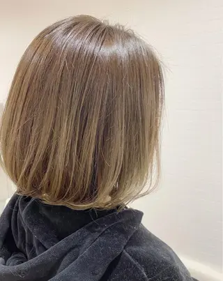 カラー GRANLUSSO 〜グランルッソ駅前店所属・木口 嘉美のヘアスタイル