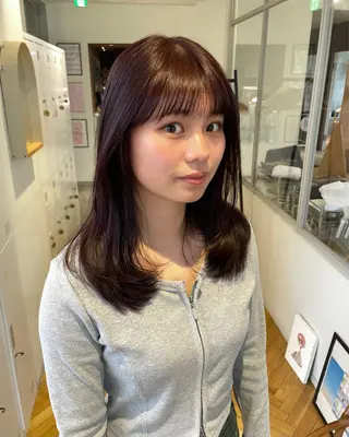 ロング カラー sachi / tsunaguのヘアスタイル