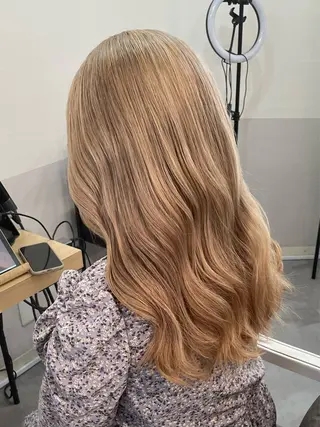 セミロング カラー ARCHE-OSAKA南船場所属・髪のお医者さん南船場 ARCHEゆうまのヘアスタイル