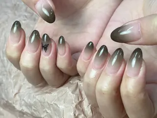 ネイル ToliyDeliy Nail Salonのネイルデザイン