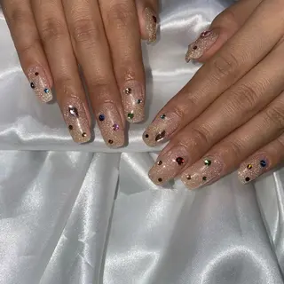 ネイル Ciel所属・岩田 麻里奈のネイルデザイン