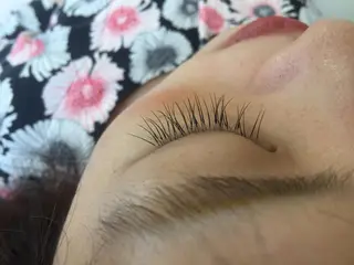 マツエク・マツパ nishimura makotoのヘアスタイル