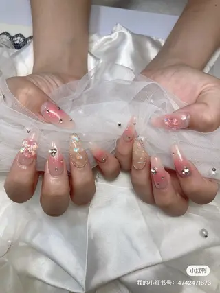 ネイル U·Mi nail salon所属・U·MI 上野御徒町店のネイルデザイン