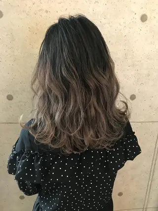 カラー 💎馴染むエクステ ×カラーTOMO💎のヘアスタイル