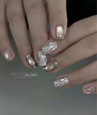 ネイル BETTER ME ネイルサロン池田公園のネイルデザイン
